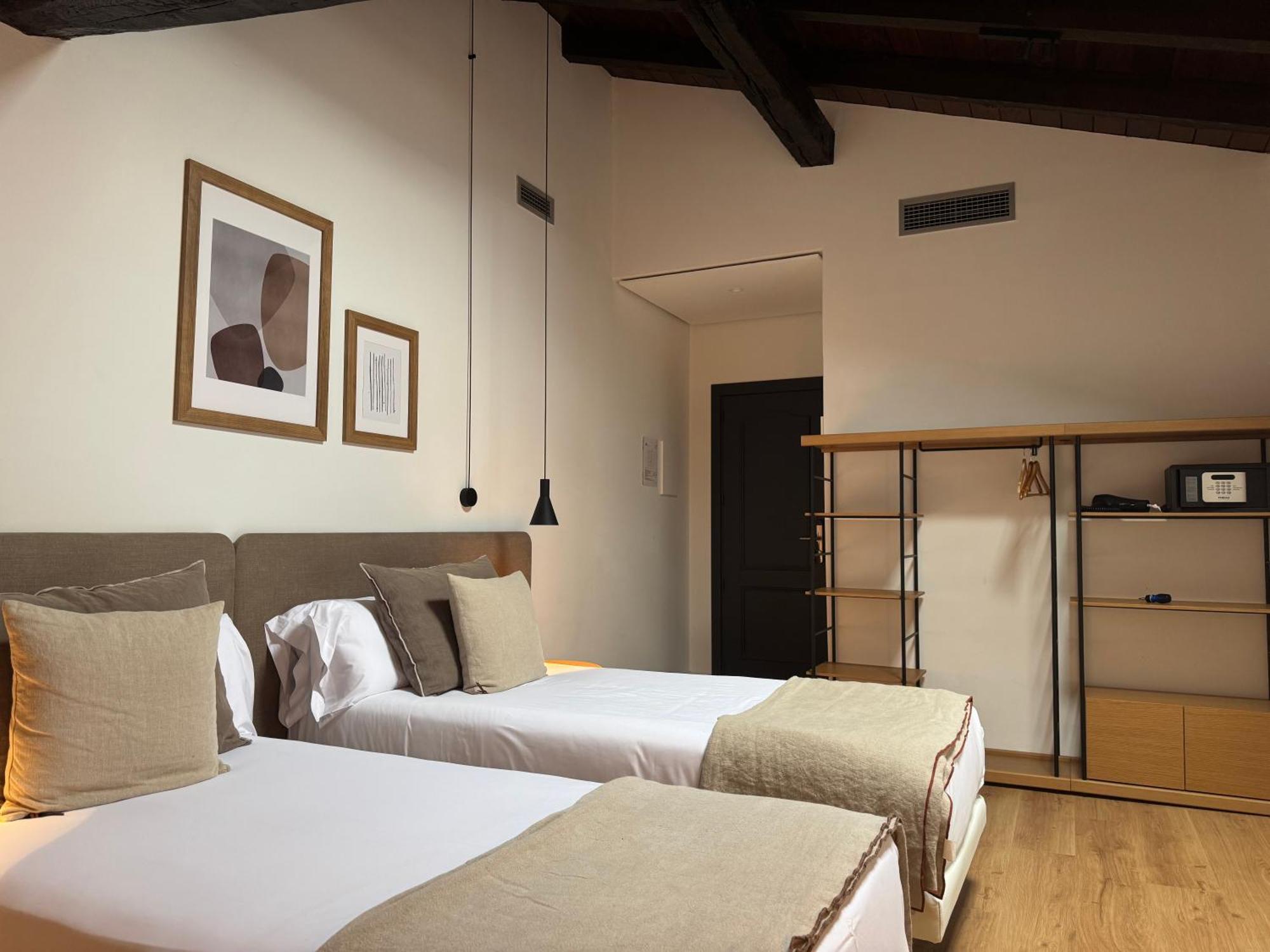 Etxeaundi Hotel Boutique Onate Exterior photo
